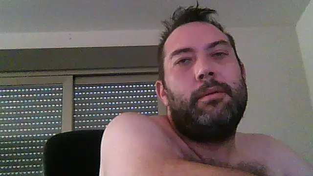 SirFrankonde online show from August 3, 2026, 12:22 pm