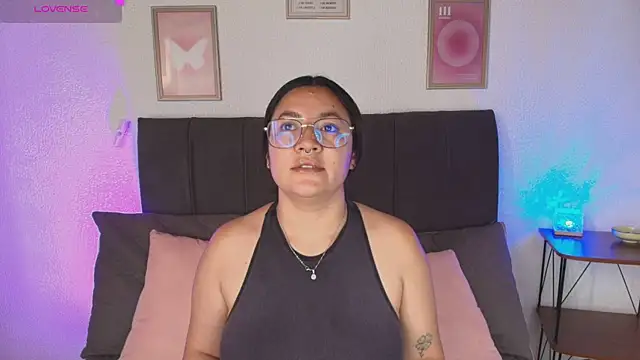 Snapshot of samm_curvy chatting on July 8, 2026, 7:47 pm samm curvy online show from July 8, 2026, 7:47 pm