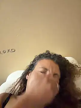 Snapshot of phatpussy4u69 chatting on June 18, 2026, 11:48 am phatpussy4u69 online show from June 18, 2026, 11:48 am