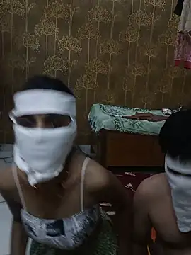 desi housewife99 online show from July 27, 2026, 7:32 pm