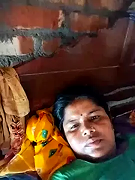 Snapshot of Jyoti_087 chatting on June 23, 2026, 6:22 am Jyoti 087 online show from June 23, 2026, 6:22 am