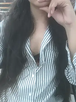 Snapshot of sushmita0 chatting on July 2, 2026, 1:39 pm sushmita0 online show from July 2, 2026, 1:39 pm