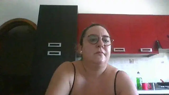 Snapshot of MissEva10 chatting on July 12, 2026, 11:44 am MissEva10 online show from July 12, 2026, 11:44 am
