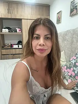 Valen Milf4u online show from July 26, 2026, 5:20 pm