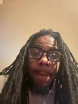 Snapshot of cashoutsir chatting on July 5, 2026, 8:21 am cashoutsir online show from July 5, 2026, 8:21 am