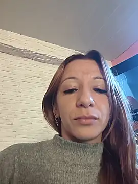 Snapshot of flaa18 chatting on June 19, 2026, 4:35 pm flaa18 online show from June 19, 2026, 4:35 pm