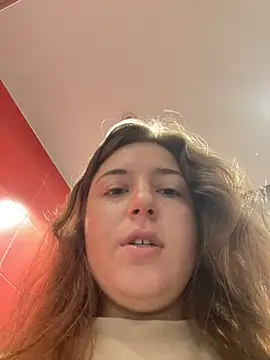 Snapshot of kate_nicepops333221 chatting on June 21, 2026, 7:36 am kate nicepops333221 online show from June 21, 2026, 7:36 am