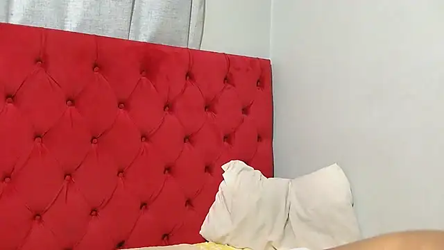 Nomarainx online show from July 12, 2026, 4:57 am