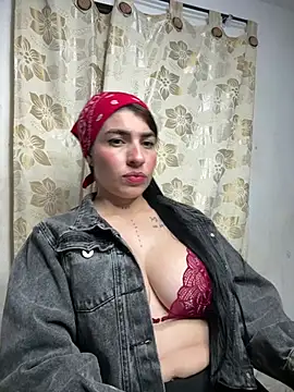 mia carter18 online show from June 24, 2026, 6:01 am