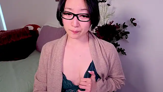 Snapshot of MySweetSofie chatting on March 7, 2026, 10:04 pm MySweetSofie online show from March 7, 2026, 10:04 pm
