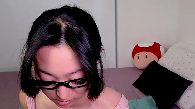 Snapshot of MySweetSofie chatting on April 10, 2026, 2:07 am MySweetSofie online show from April 10, 2026, 2:07 am
