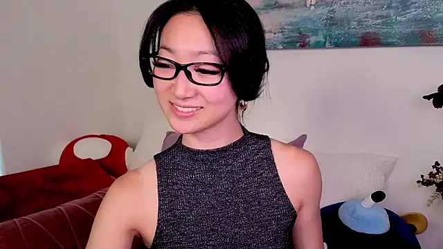 Snapshot of MySweetSofie chatting on April 8, 2026, 1:18 am MySweetSofie online show from April 8, 2026, 1:18 am