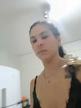 casalfogoegasolina online show from July 5, 2026, 3:55 am
