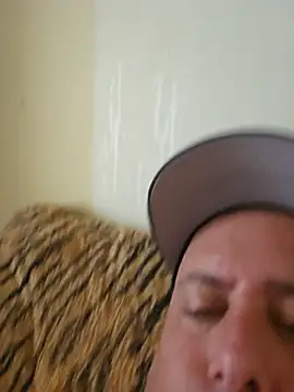 heterohotguy78 online show from July 28, 2026, 12:48 pm