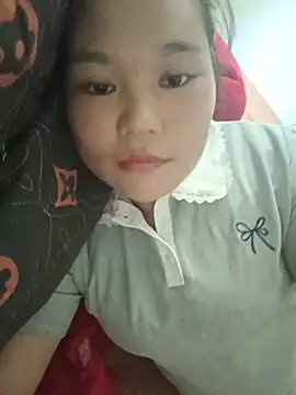 Snapshot of Holy-mi chatting on August 9, 2026, 6:30 am Holy-mi online show from August 9, 2026, 6:30 am