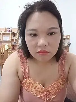 Snapshot of Holy-mi chatting on June 26, 2026, 1:55 am Holy-mi online show from June 26, 2026, 1:55 am