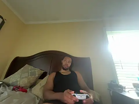 Charmingswoleking online show from July 15, 2026, 11:01 pm
