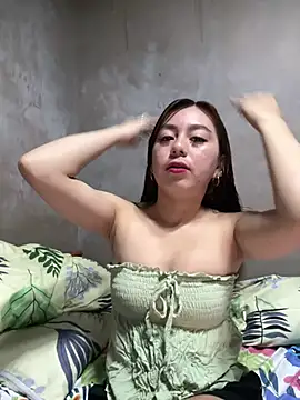 Snapshot of ilovetattoo15 chatting on July 20, 2026, 9:05 am ilovetattoo15 online show from July 20, 2026, 9:05 am