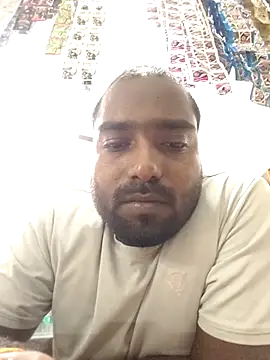 Snapshot of TinyBoy27 chatting on June 25, 2026, 4:01 pm TinyBoy27 online show from June 25, 2026, 4:01 pm