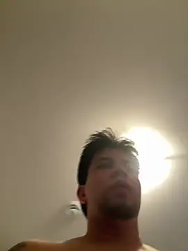 Snapshot of Sualazar chatting on March 20, 2026, 5:58 pm Sualazar online show from March 20, 2026, 5:58 pm