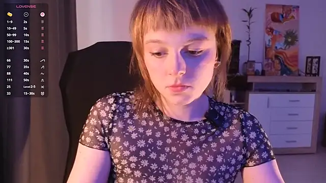 Snapshot of DustiZuchowski chatting on July 8, 2026, 9:32 am DustiZuchowski online show from July 8, 2026, 9:32 am