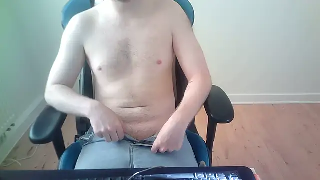 Snapshot of OllysSpace chatting on June 22, 2026, 4:04 pm OllysSpace online show from June 22, 2026, 4:04 pm