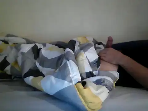 a5ar5rooooov online show from January 13, 2026, 9:41 pm