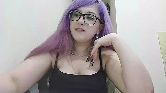 Snapshot of FeliniKatechini chatting on July 28, 2026, 9:14 pm FeliniKatechini online show from July 28, 2026, 9:14 pm