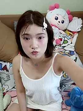 xiaosang103 online show from July 8, 2026, 4:02 am