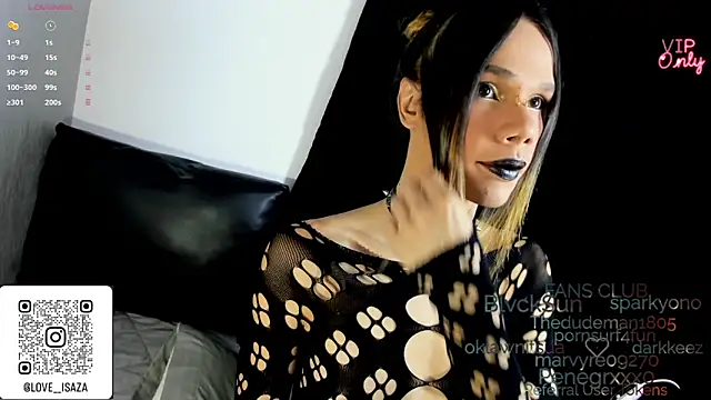 Snapshot of love_amor_ chatting on June 22, 2026, 9:34 pm love amor online show from June 22, 2026, 9:34 pm