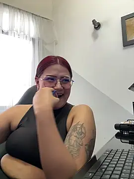Snapshot of Sweet_Cherry__1 chatting on July 10, 2026, 5:46 pm Sweet Cherry 1 online show from July 10, 2026, 5:46 pm
