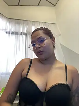 Snapshot of Sweet_Cherry__1 chatting on July 16, 2026, 9:01 pm Sweet Cherry 1 online show from July 16, 2026, 9:01 pm