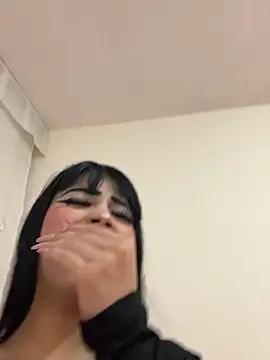 Snapshot of -Brittanny chatting on July 21, 2026, 1:19 am -Brittanny online show from July 21, 2026, 1:19 am