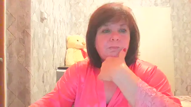 Snapshot of HannahAna39 chatting on August 5, 2026, 6:24 pm HannahAna39 online show from August 5, 2026, 6:24 pm