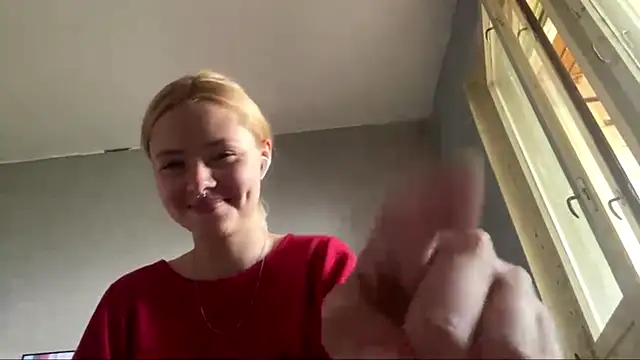 Snapshot of Jeneienal_1 chatting on July 5, 2026, 2:24 pm Jeneienal 1 online show from July 5, 2026, 2:24 pm