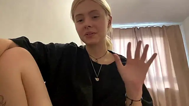 Snapshot of Jeneienal_1 chatting on July 23, 2026, 3:08 pm Jeneienal 1 online show from July 23, 2026, 3:08 pm