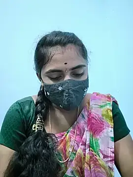 Snapshot of Megavarthinii chatting on July 25, 2026, 2:56 pm Megavarthinii online show from July 25, 2026, 2:56 pm