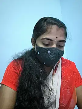 Snapshot of Megavarthinii chatting on July 20, 2026, 3:47 am Megavarthinii online show from July 20, 2026, 3:47 am
