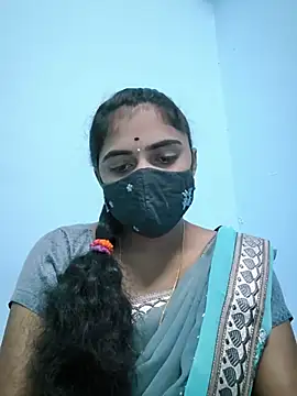 Snapshot of Megavarthinii chatting on July 20, 2026, 12:40 pm Megavarthinii online show from July 20, 2026, 12:40 pm