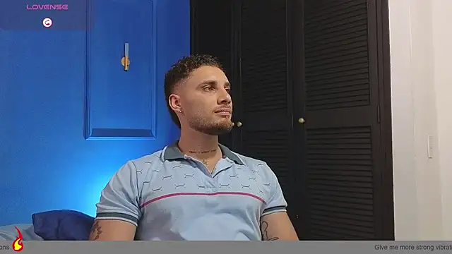 Kiing 001 online show from July 15, 2026, 7:32 pm