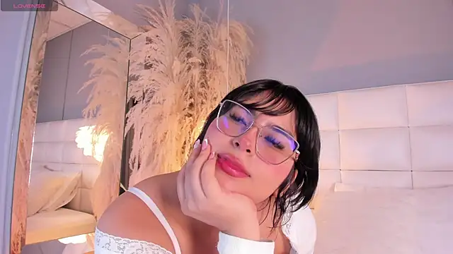 CassieCanddy online show from July 29, 2026, 4:33 am
