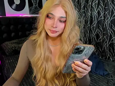 MissCruella online show from May 29, 2026, 7:53 pm