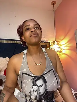 Snapshot of Ayla_Noir chatting on July 15, 2026, 3:57 am Ayla Noir online show from July 15, 2026, 3:57 am