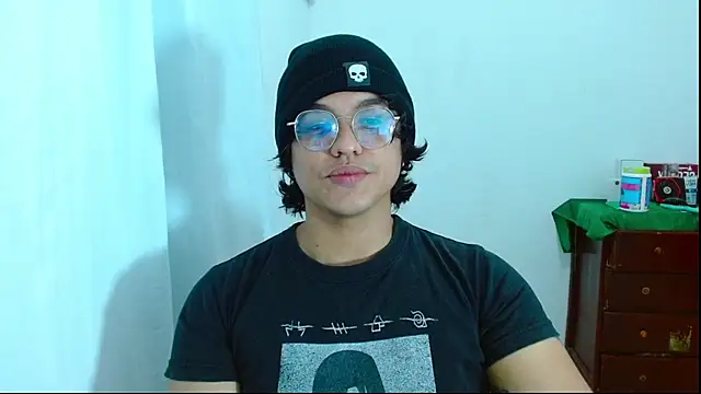 Snapshot of Dante_fraser chatting on June 28, 2026, 1:01 am Dante fraser online show from June 28, 2026, 1:01 am