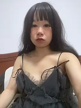 xiaoqiqi 77 online show from July 16, 2026, 7:55 pm