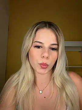 Snapshot of JellyCherry chatting on June 29, 2026, 9:58 pm JellyCherry online show from June 29, 2026, 9:58 pm