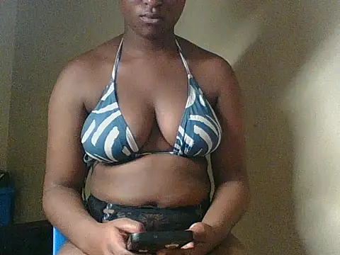 Snapshot of Bad_ass_girl chatting on June 29, 2026, 8:32 am Bad ass girl online show from June 29, 2026, 8:32 am