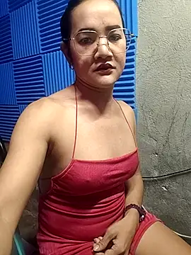 BridgetteOnfire online show from June 29, 2026, 11:54 am
