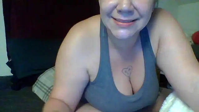 Snapshot of BigBootySammyy chatting on July 16, 2026, 11:35 pm BigBootySammyy online show from July 16, 2026, 11:35 pm