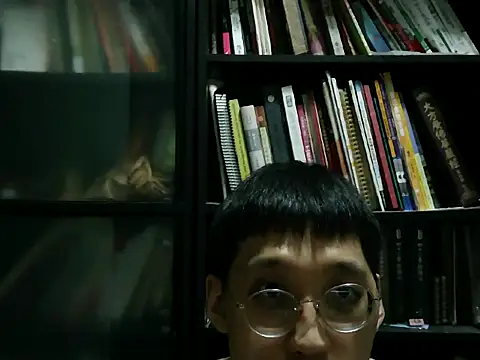 Snapshot of Lv8763 chatting on June 27, 2026, 12:44 pm Lv8763 online show from June 27, 2026, 12:44 pm